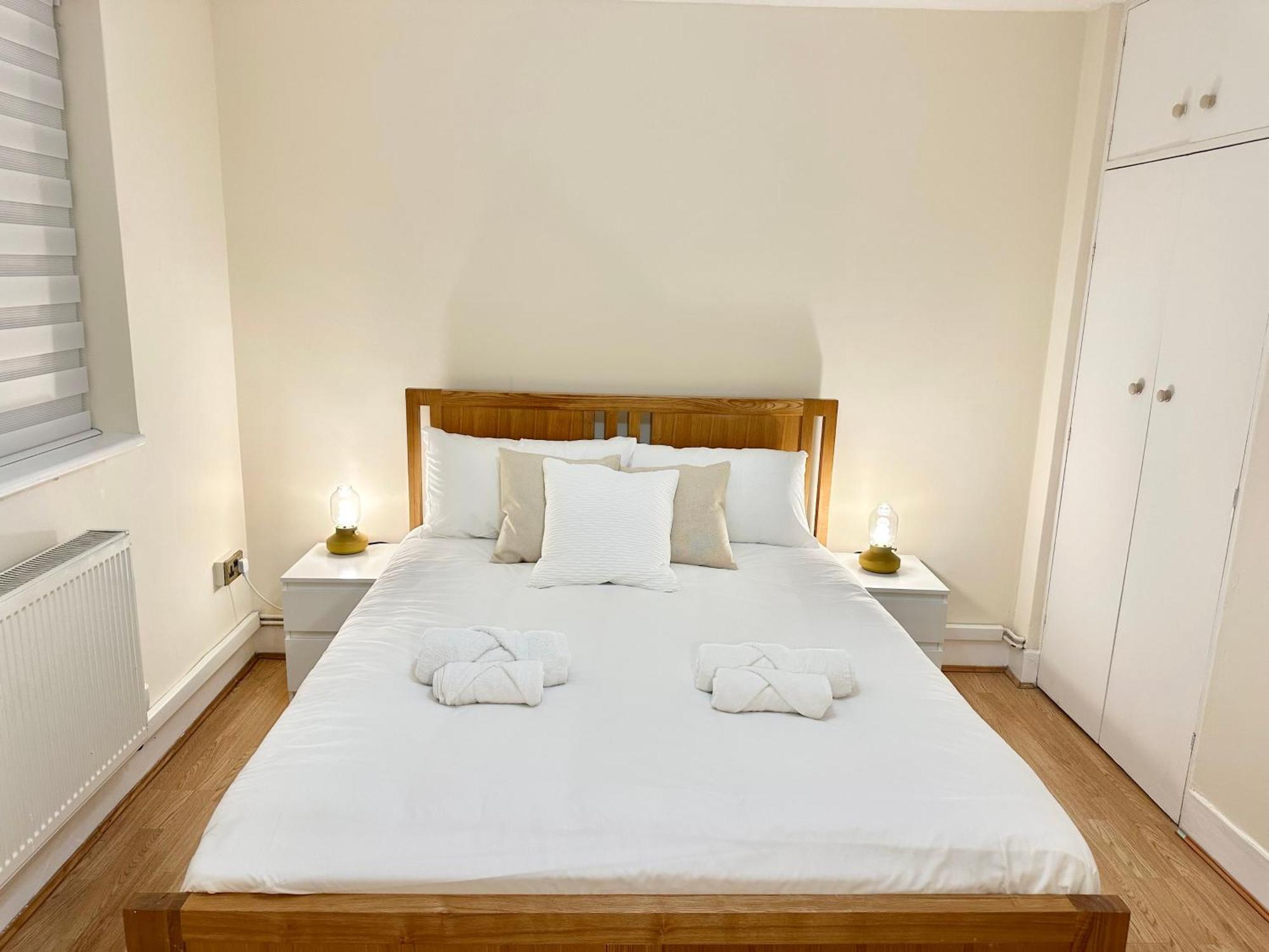 Apartament Comfortable Two Bed Flat Near Richmond Park *